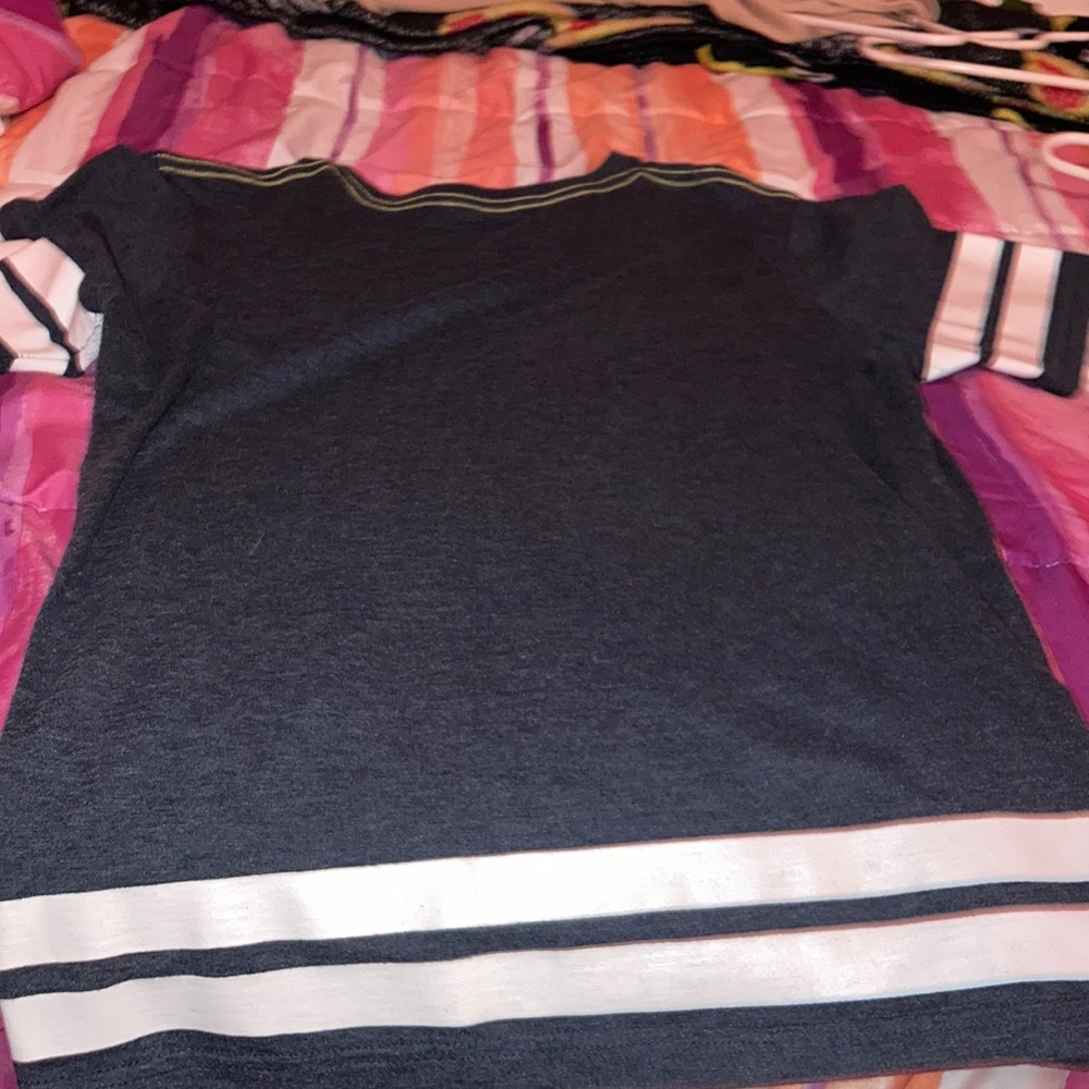 top - Picture 2 of 2